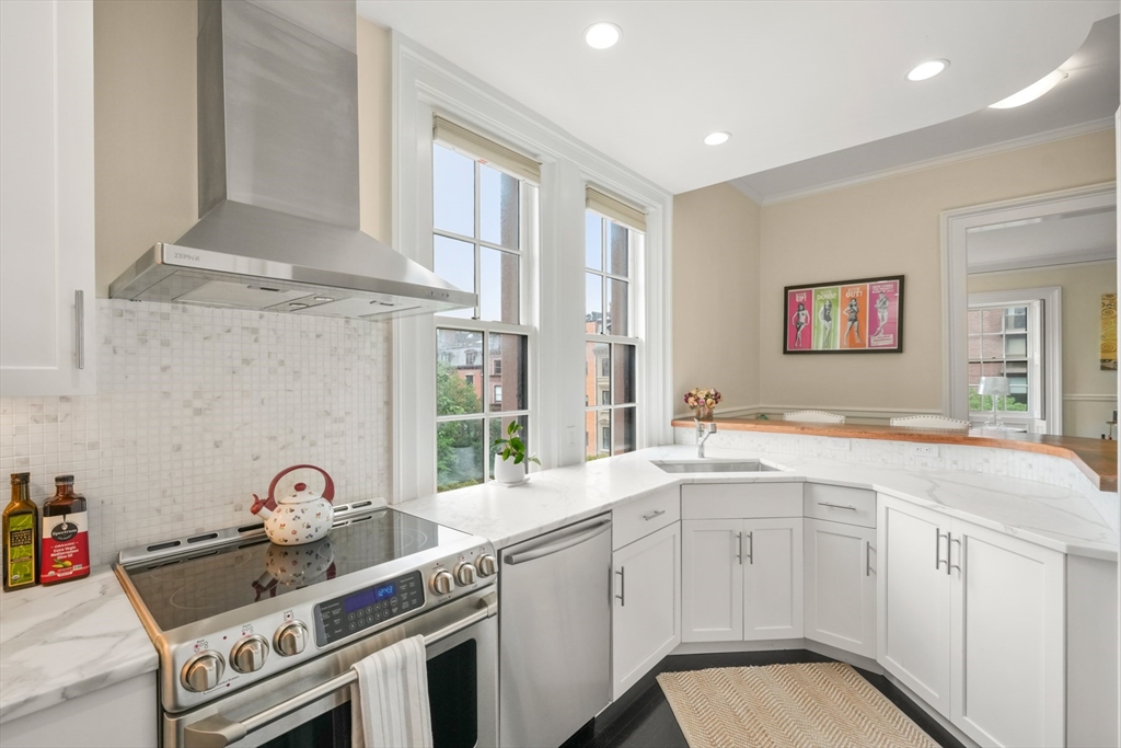 2 bed, 1 bath apartment for rent at 285 Clarendon St Unit 4, Back Bay — photo 14 of 20