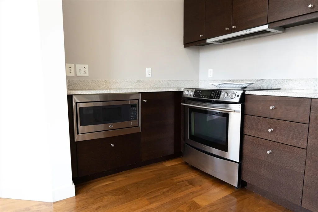 2 bed, 2 bath apartment for rent at 285 Columbus Ave Unit 503, South End — photo 23 of 29
