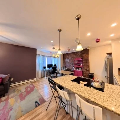 2 bed, 1 bath apartment for rent at 285 Dorchester St Unit 2, South Boston — photo 5 of 13
