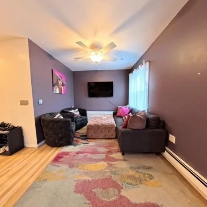 2 bed, 1 bath apartment for rent at 285 Dorchester St Unit 2, South Boston — photo 6 of 13