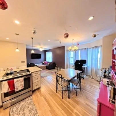 2 bed, 1 bath apartment for rent at 285 Dorchester St Unit 2, South Boston — photo 2 of 13