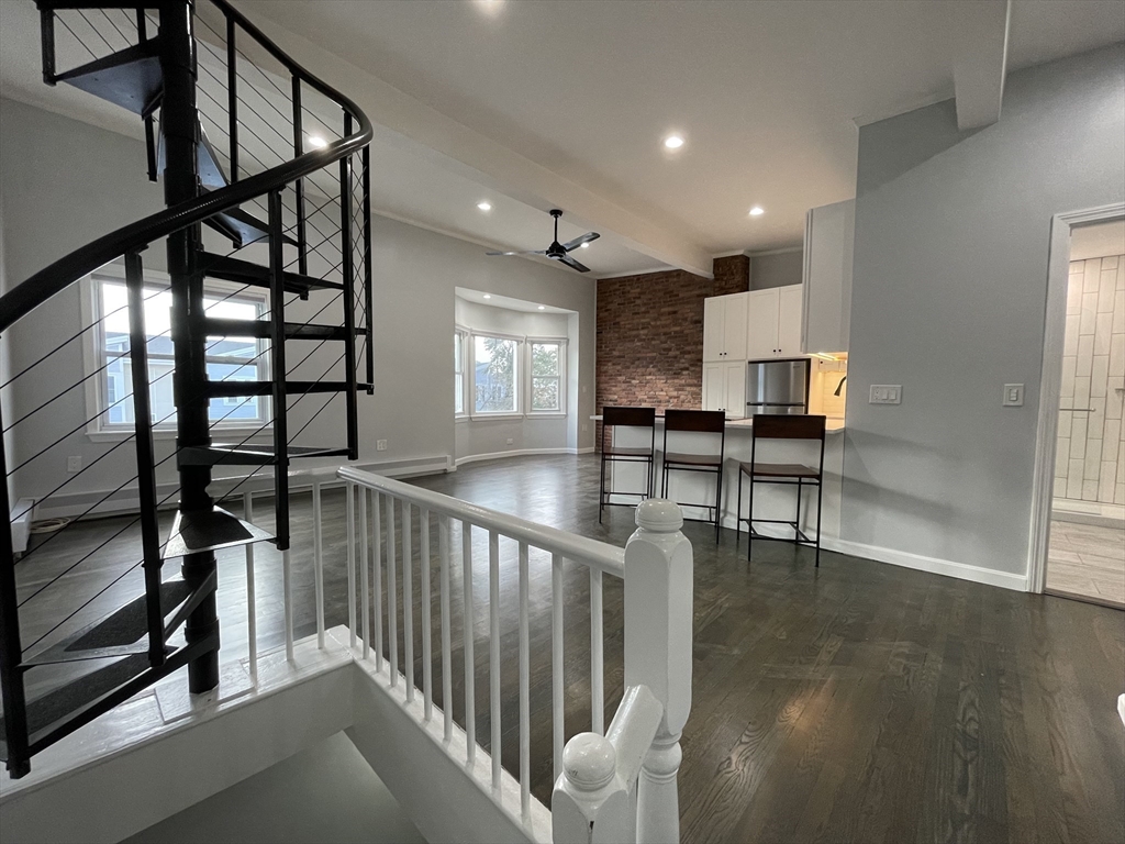 2 bed, 1 bath apartment for rent at 285 Dorchester St Unit 3, South Boston — photo 3 of 10