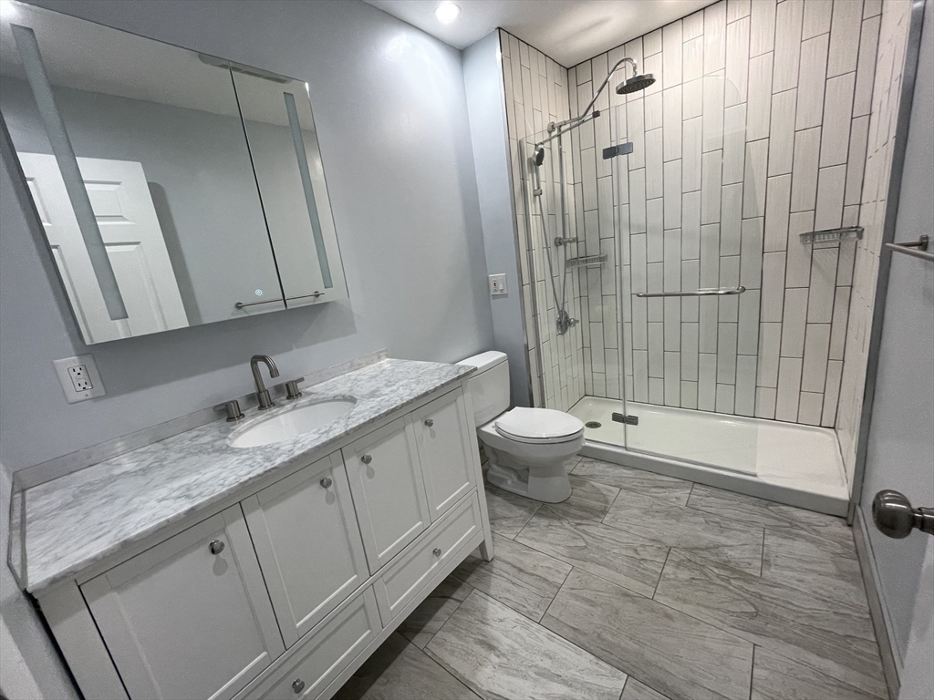 2 bed, 1 bath apartment for rent at 285 Dorchester St Unit 3, South Boston — photo 7 of 10