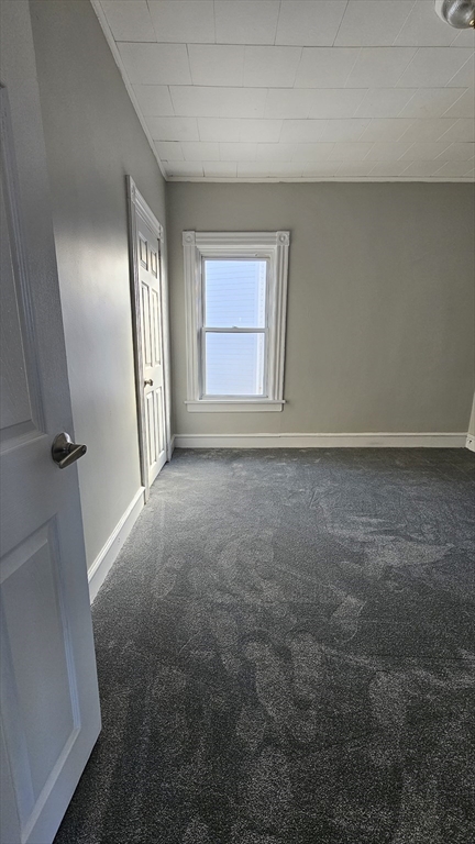 3 bed, 1 bath apartment for rent at 285 Hamlet St Unit 1, Fall River — photo 4 of 10