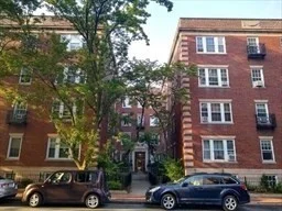 Studio bed, 1 bath apartment for rent at 285 Harvard St Unit 203, Mid Cambridge — photo 2 of 17