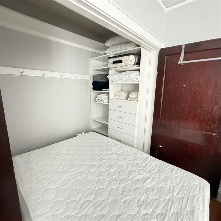 Studio bed, 1 bath apartment for rent at 285 Harvard St Unit 203, Mid Cambridge — photo 9 of 17