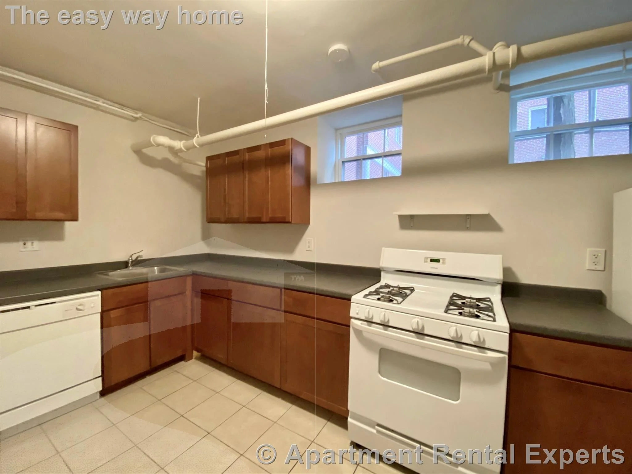 2 bed, 1 bath apartment for rent at 285 Harvard St Unit 99, Central Square — photo 2 of 10