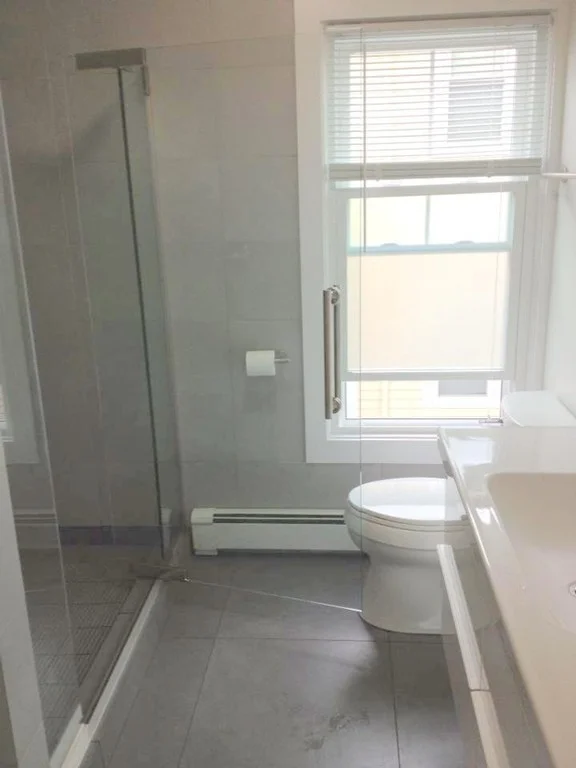 1 bed, 1 bath apartment for rent at 285 Hawthorn St Unit 2, West — photo 10 of 12