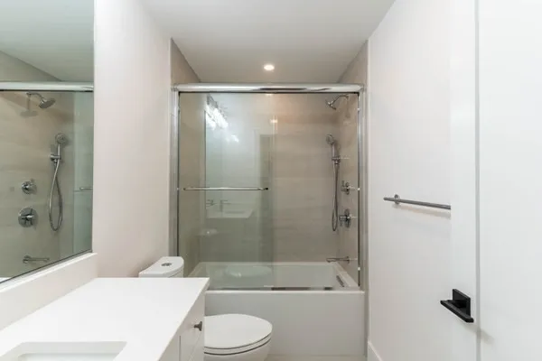 4 bed, 2 bath apartment for rent at 285 Lamartine St Unit U2, Jamaica Plain — photo 10 of 12
