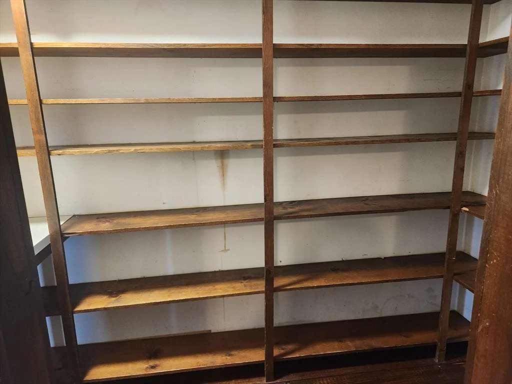 3 bed, 2 bath apartment for rent at 285 Main St Unit 1, Spencer — photo 5 of 22