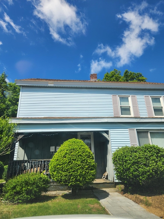 2 bed, 1 bath apartment for rent at 285 Main St Unit 2, Spencer