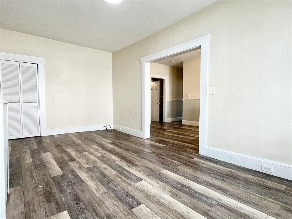 3 bed, 1 bath apartment for rent at 285 West Elm Unit 2, Brockton — photo 2 of 21