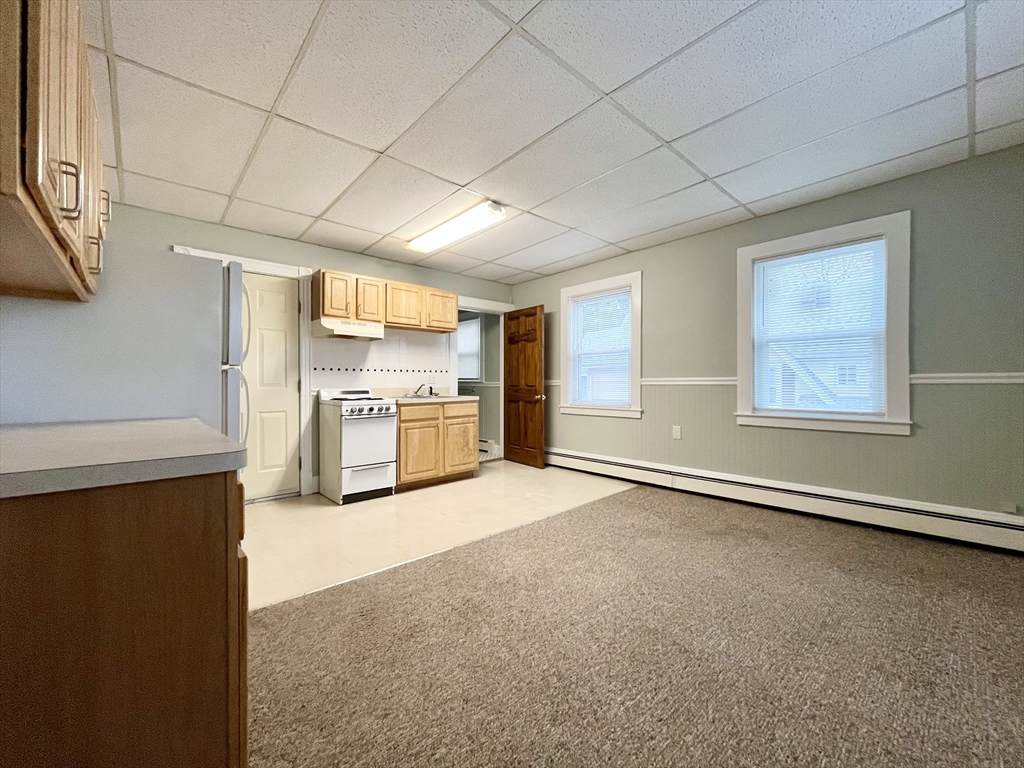 1 bed, 1 bath apartment for rent at 285 West Elm Unit 5, Brockton — photo 8 of 16