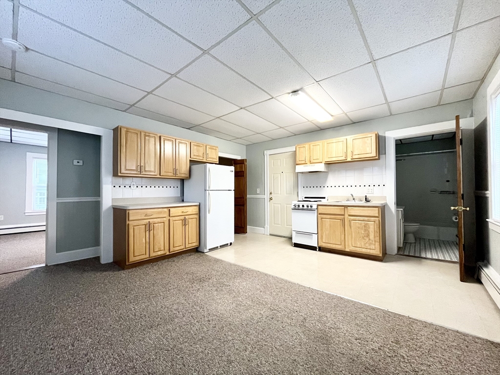 1 bed, 1 bath apartment for rent at 285 West Elm Unit 5, Brockton — photo 7 of 16