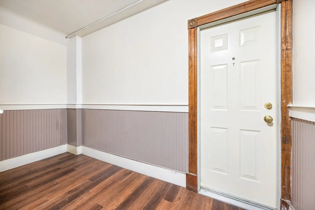 1 bed, 1 bath apartment for rent at 285 West Elm Unit 7, Brockton — photo 9 of 25