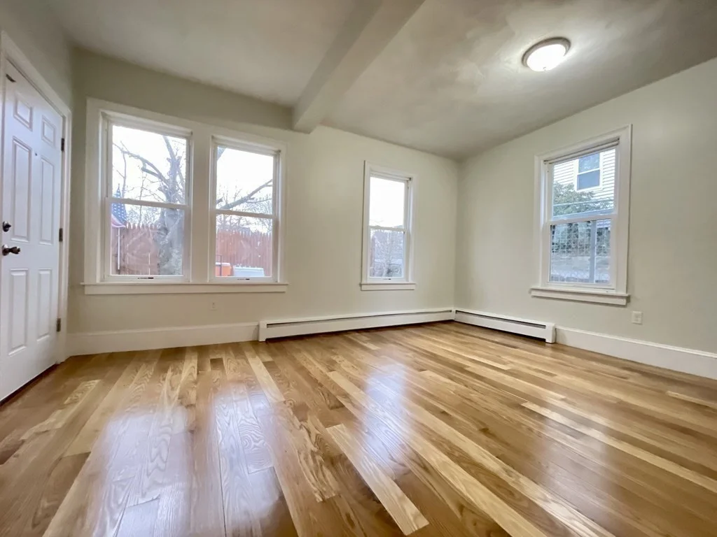 1 bed, 1 bath apartment for rent at 285 Whitwell St Unit 1R, Quincy