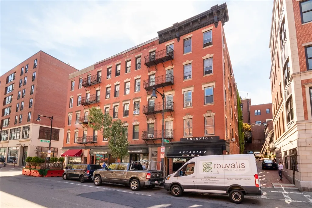 2 bed, 1 bath apartment for rent at 286 Cambridge St Unit 8, Beacon Hill — photo 21 of 24