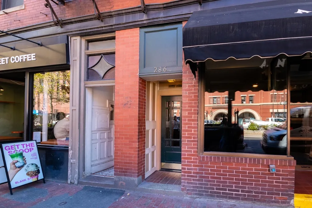 2 bed, 1 bath apartment for rent at 286 Cambridge St Unit 8, Beacon Hill — photo 18 of 24