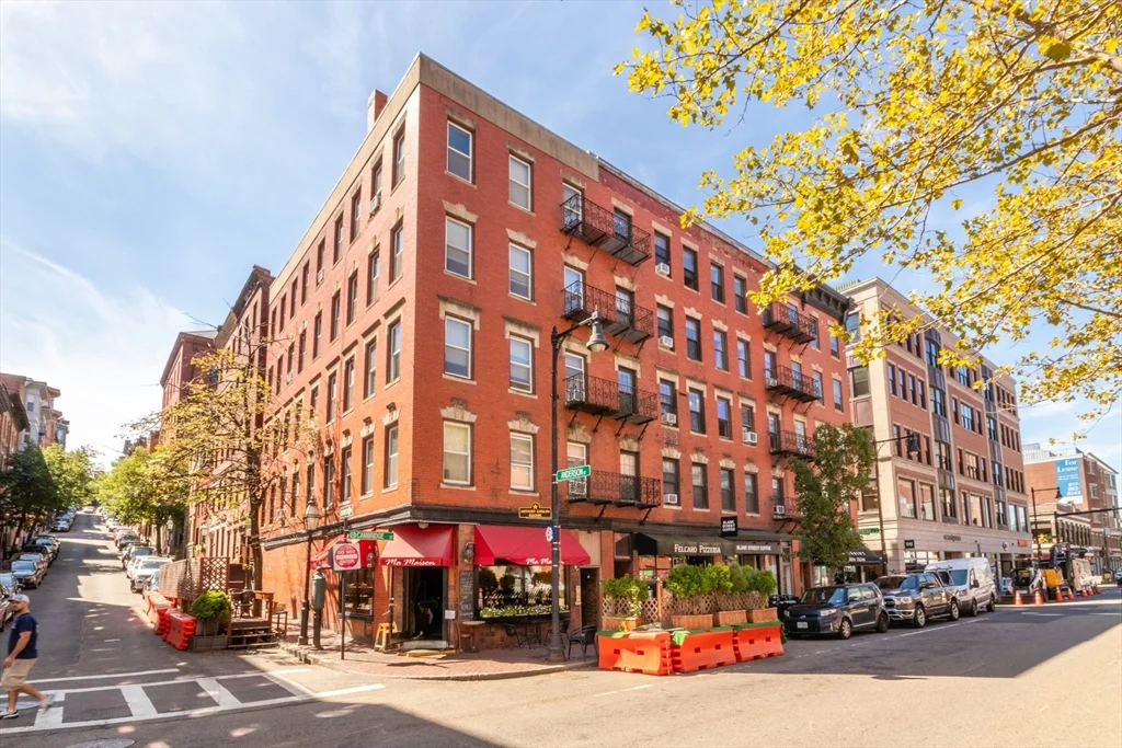 2 bed, 1 bath apartment for rent at 286 Cambridge St Unit 8, Beacon Hill — photo 24 of 24