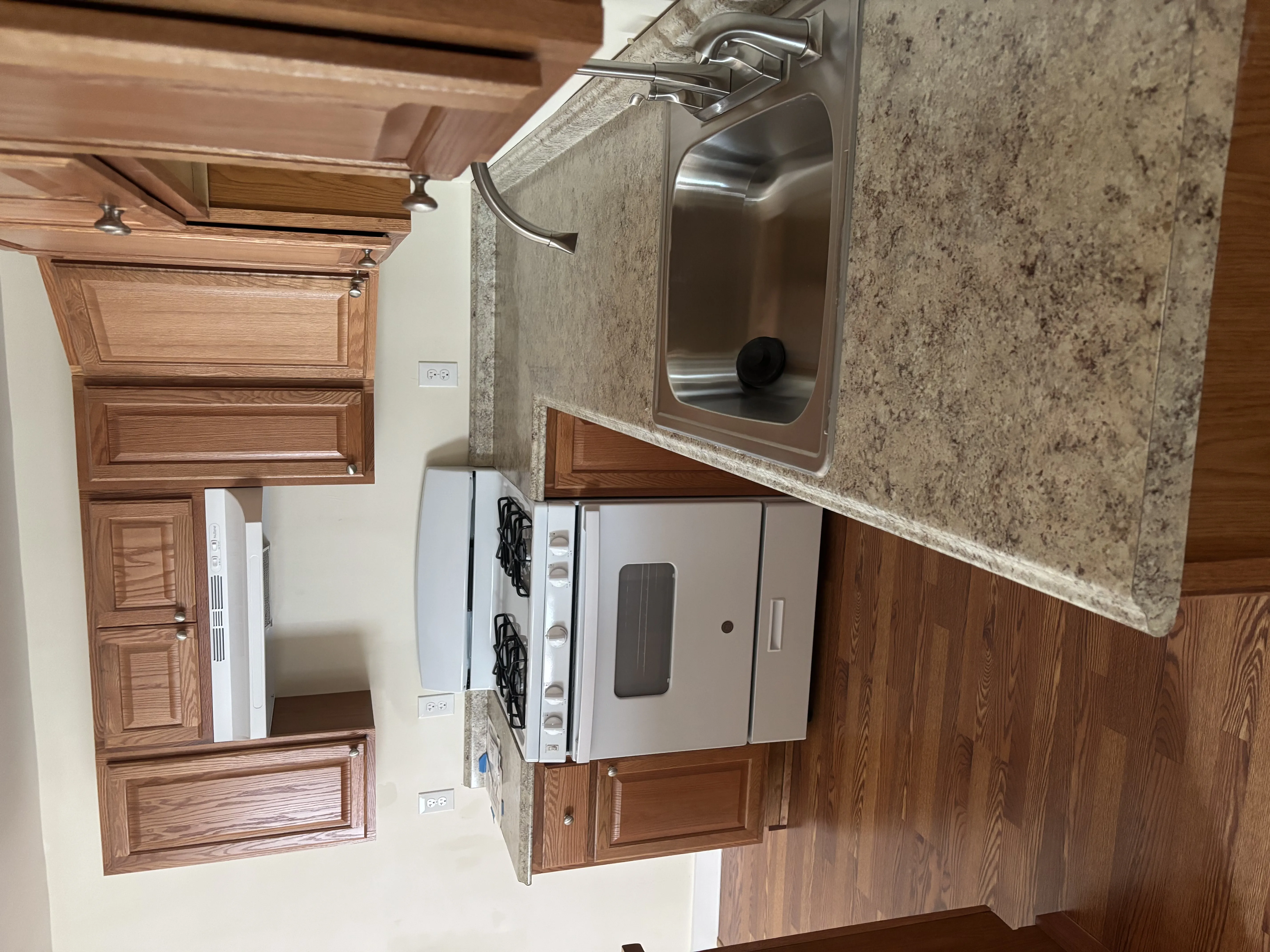 1 bed, 1 bath apartment for rent at 286 Beacon St Unit C, Ward Two — photo 2 of 7