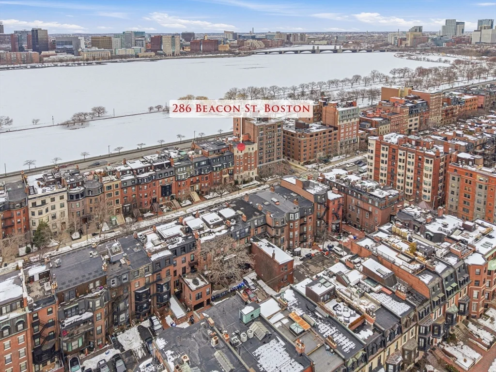 2 bed, 2 bath apartment for rent at 286 Beacon Unit 2, Back Bay — photo 32 of 40