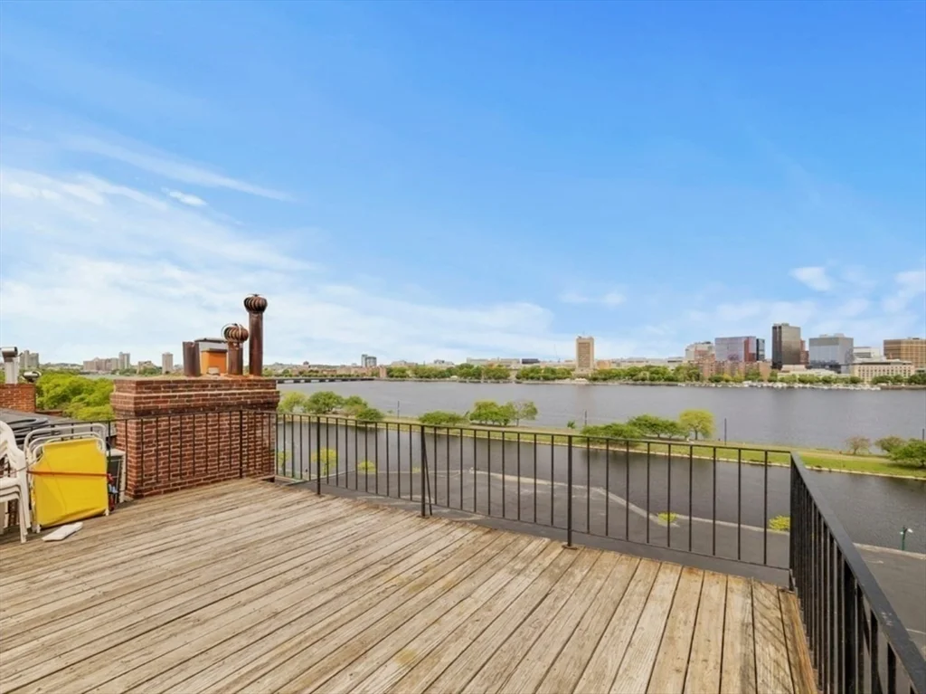 2 bed, 2 bath apartment for rent at 286 Beacon Unit 2, Back Bay — photo 36 of 40