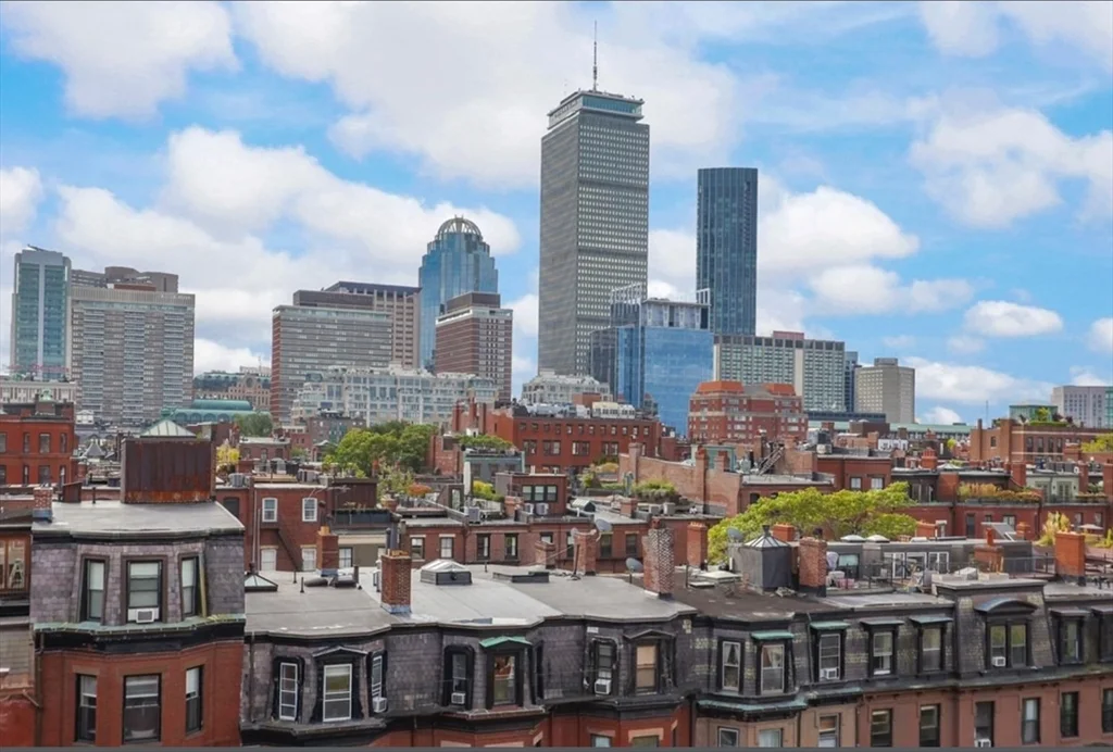 2 bed, 2 bath apartment for rent at 286 Beacon Unit 2, Back Bay — photo 37 of 40