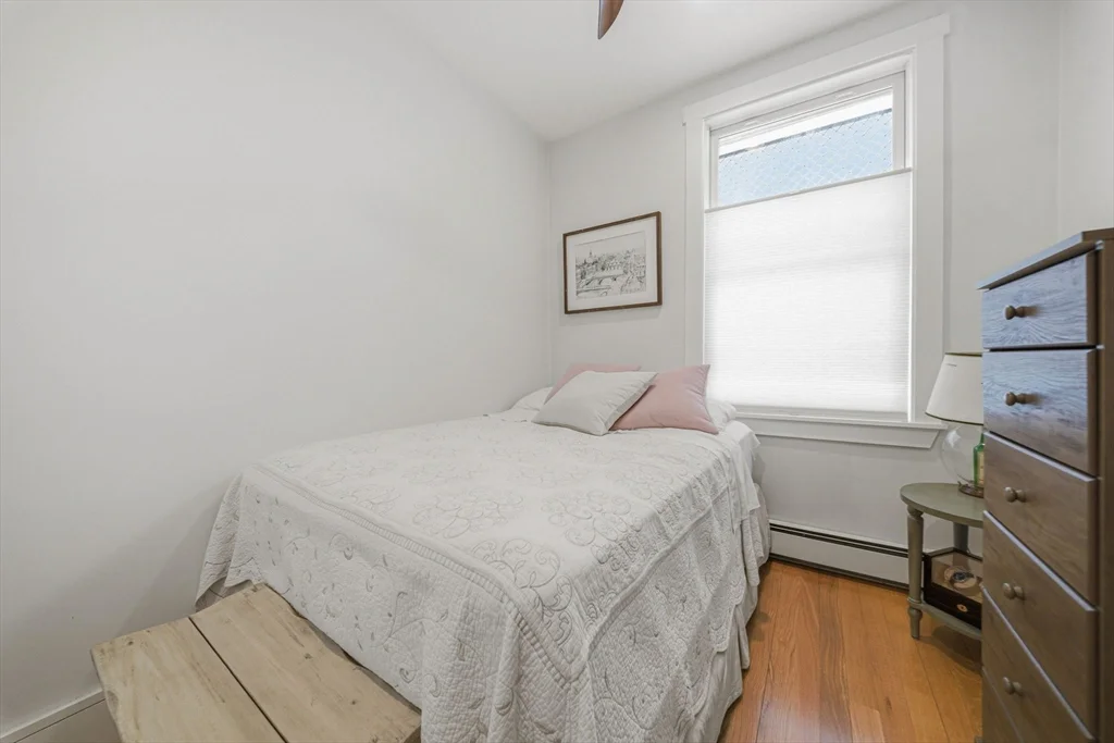 2 bed, 2 bath apartment for rent at 286 Beacon Unit 2, Back Bay — photo 26 of 40