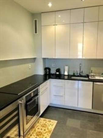 1 bed, 1 bath apartment for rent at 286 Beacon Unit 4, Back Bay — photo 4 of 7