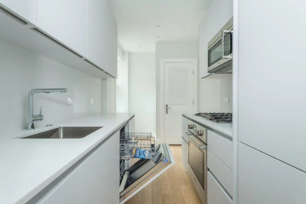 1 bed, 1 bath apartment for rent at 286 Chestnut Hill Ave Unit 16, Brighton — photo 2 of 9