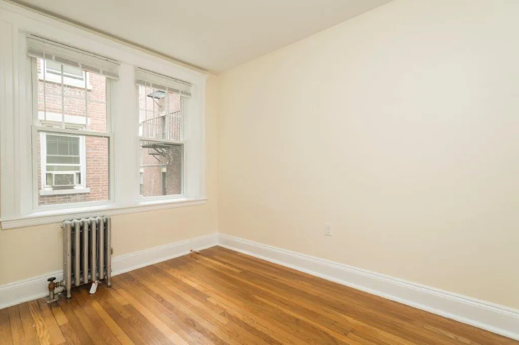 1 bed, 1 bath apartment for rent at 286 Chestnut Hill Ave Unit 2, Brighton — photo 3 of 7
