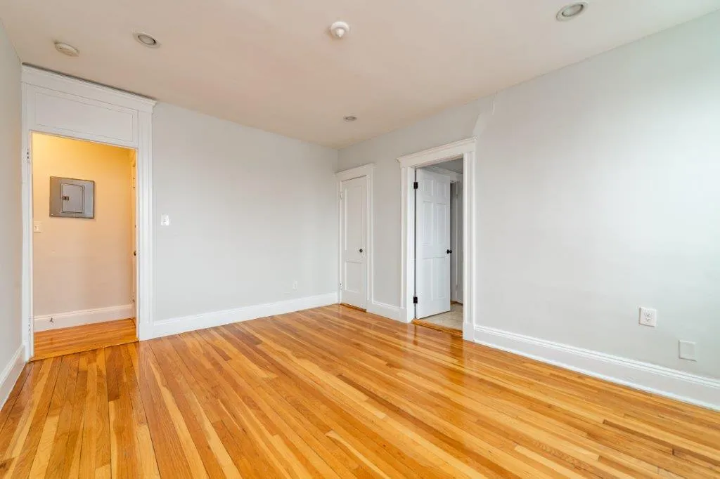 Studio bed, 1 bath apartment for rent at 286 Chestnut Hill Ave Unit 20, Brighton — photo 6 of 7
