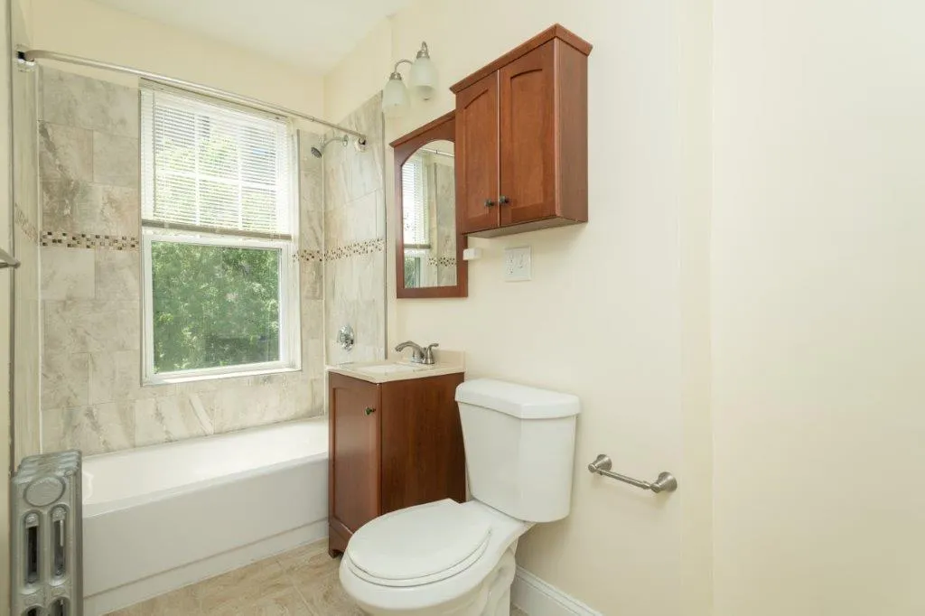 Studio bed, 1 bath apartment for rent at 286 Chestnut Hill Ave Unit 22A, Brighton — photo 8 of 8