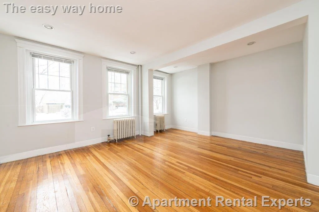 2 bed, 1 bath apartment for rent at 286 Chestnut Hill Ave Unit 5, Brighton