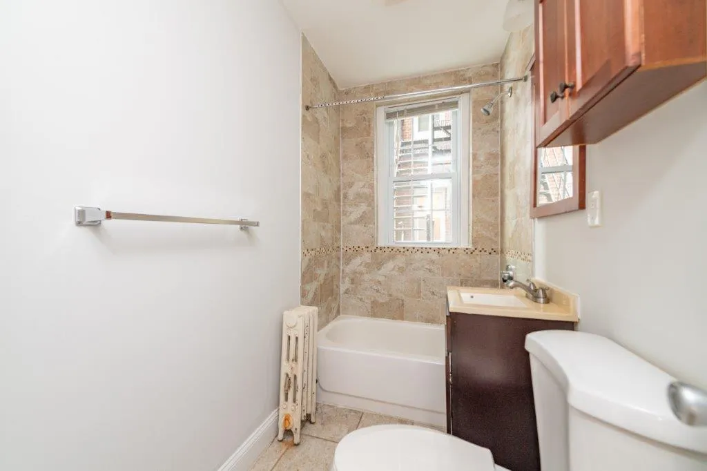 2 bed, 1 bath apartment for rent at 286 Chestnut Hill Ave Unit 5, Brighton — photo 6 of 8