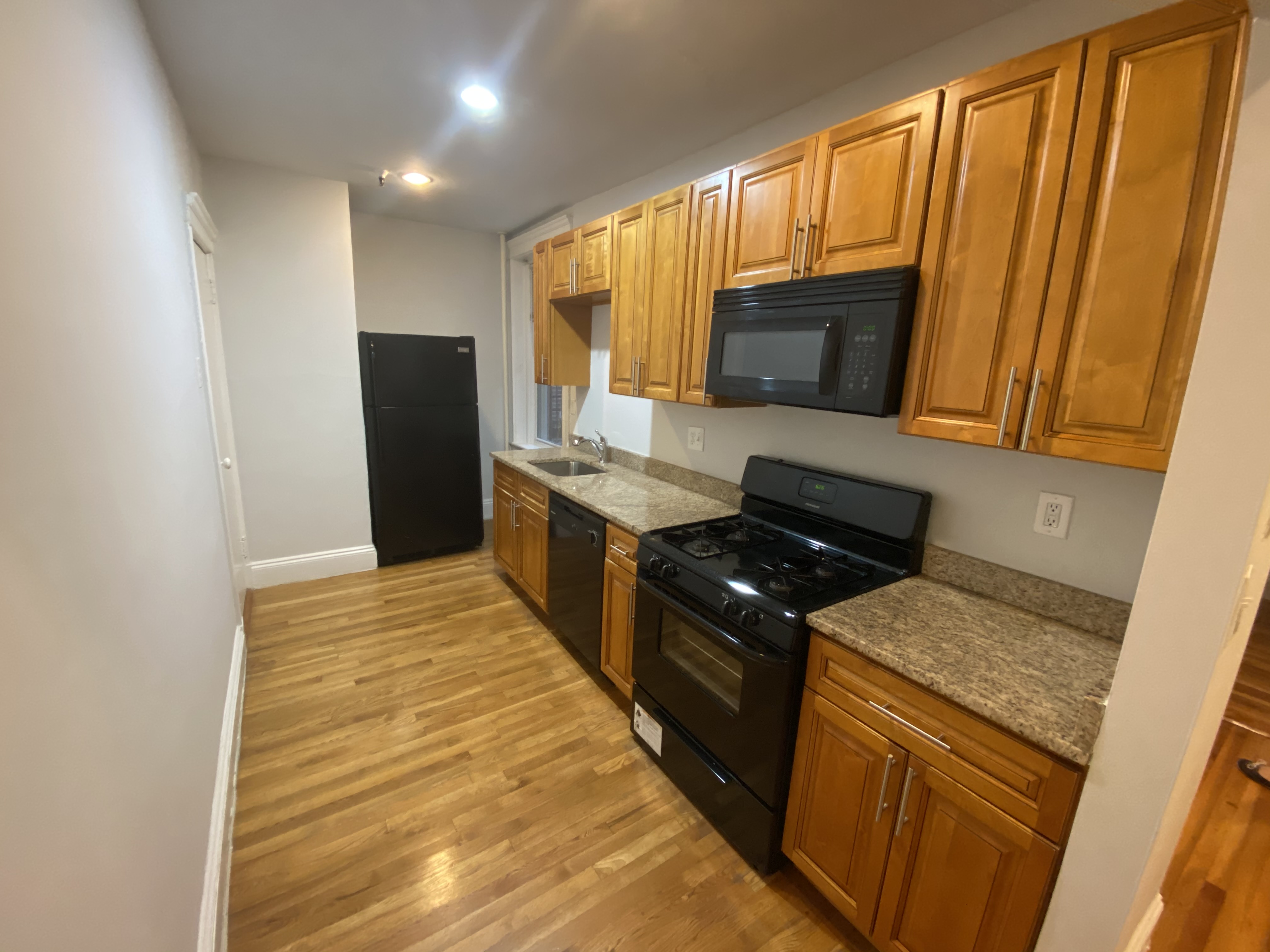 1 bed, 1 bath apartment for rent at 286 Chestnut Hill Ave Unit 9-CF, Brighton — photo 5 of 12