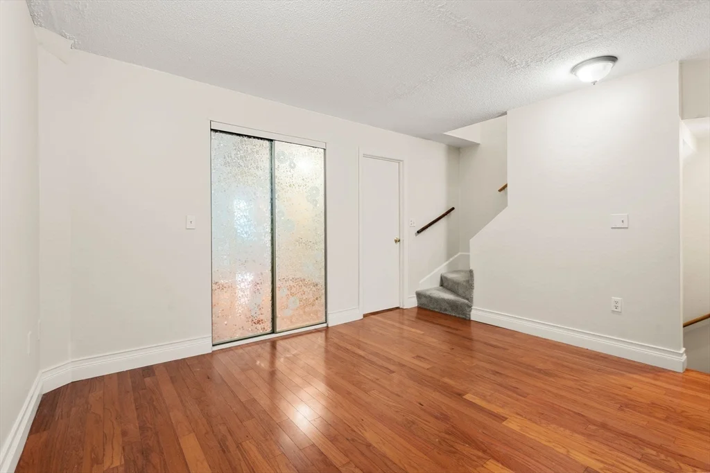 2 bed, 2 bath apartment for rent at 286 Fenno St Unit 4, Revere — photo 20 of 28