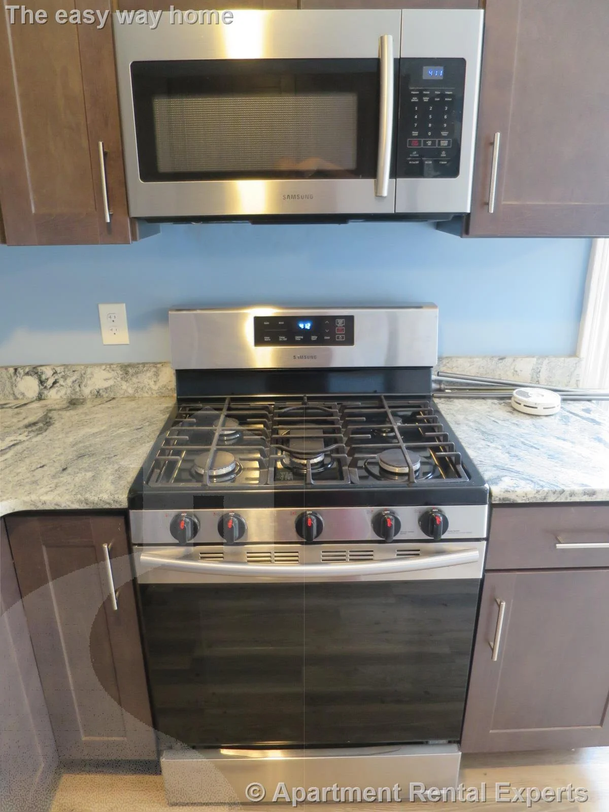 4 bed, 1 bath apartment for rent at 286 Highland Ave Unit 3, Spring Hill — photo 4 of 14