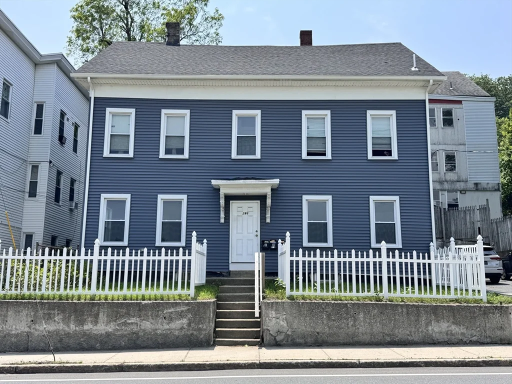 2 bed, 1 bath apartment for rent at 286 Kimball St Unit 1, Fitchburg — photo 1 of 12