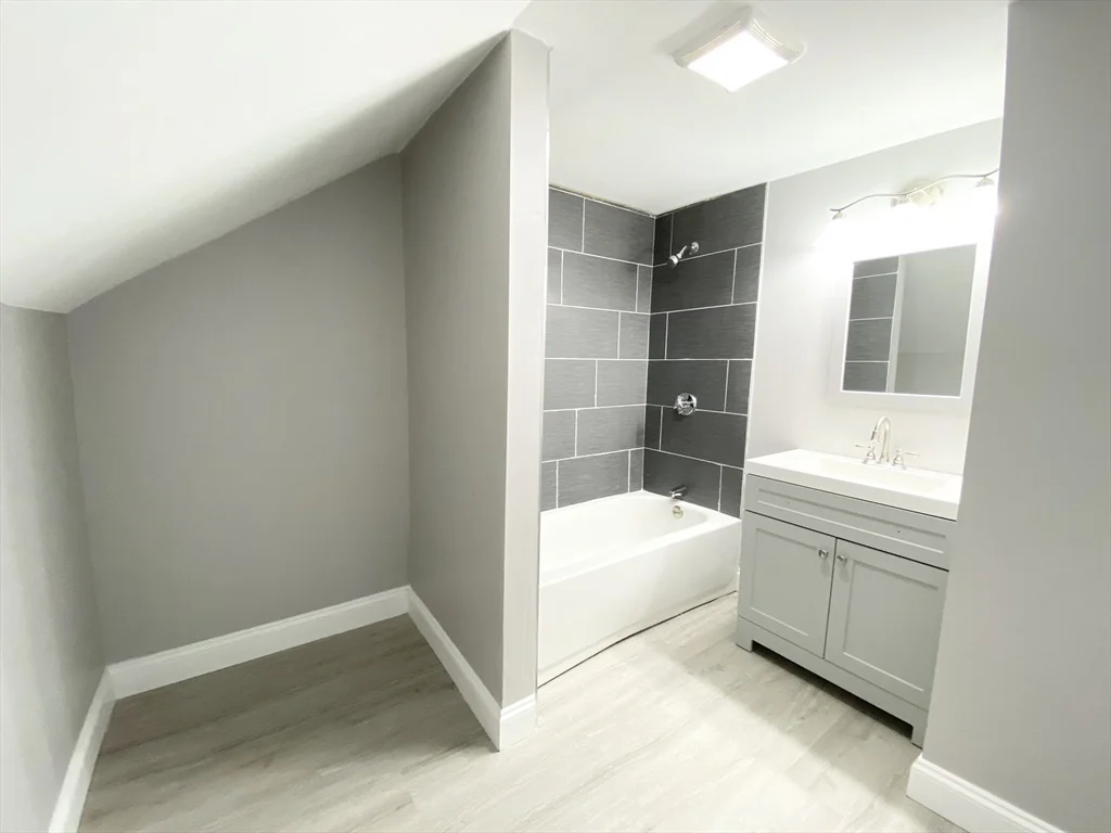 2 bed, 1 bath apartment for rent at 286 Kimball St Unit 3, Fitchburg — photo 10 of 10