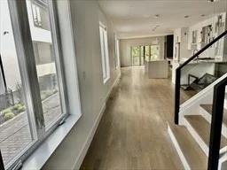 3 bed, 2 bath apartment for rent at 286 Watertown St Unit A, Newton — photo 3 of 10