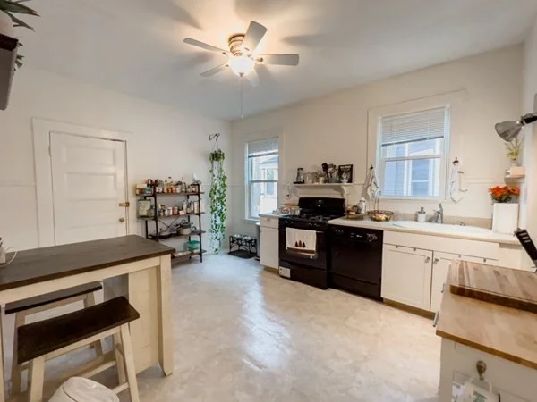 2 bed, 1 bath apartment for rent at 287 Chestnut Ave Unit 1, Jamaica Plain — photo 12 of 21