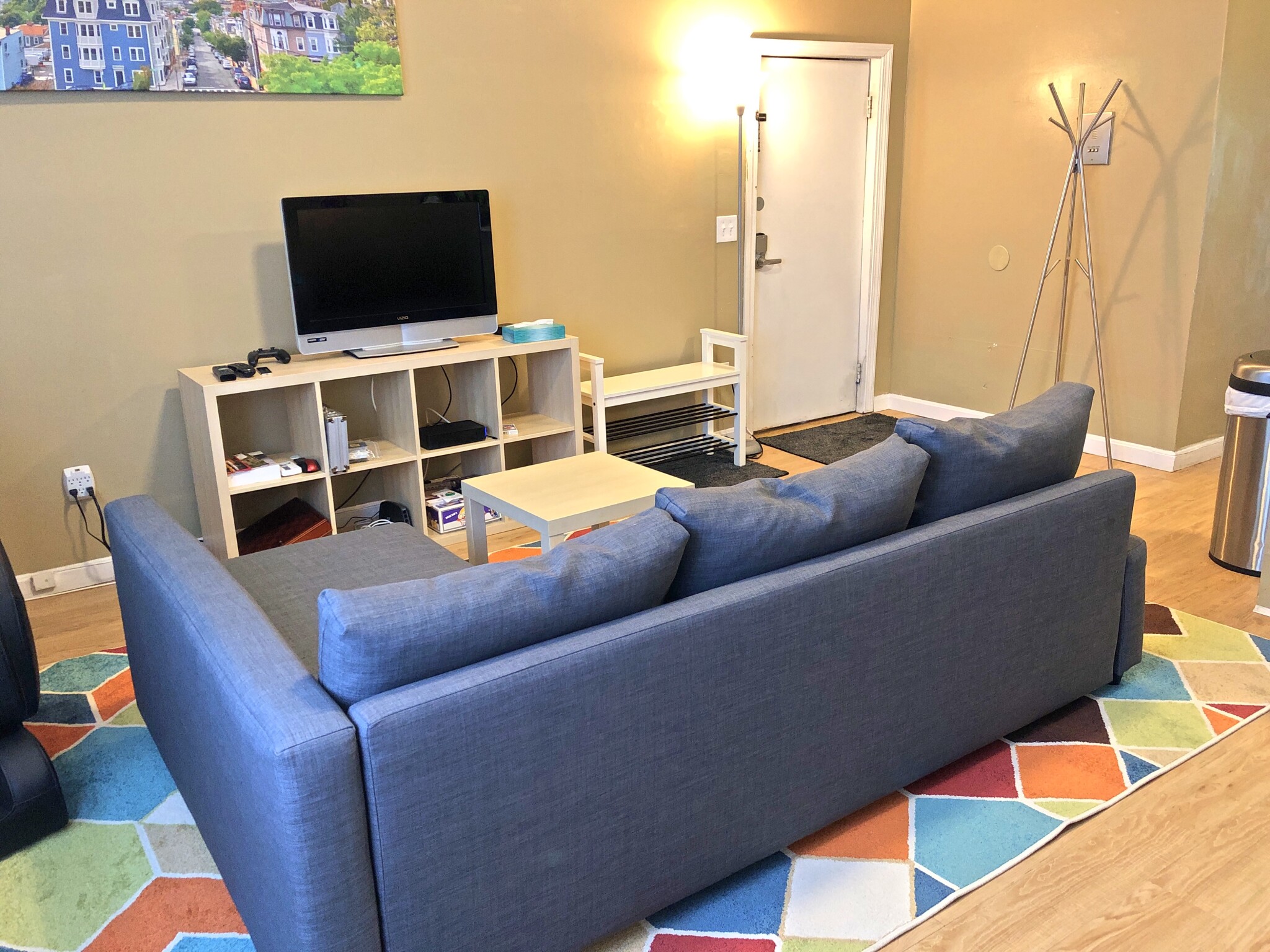 2 bed, 1 bath apartment for rent at 287 Dorchester St Unit 1, South Boston — photo 3 of 12