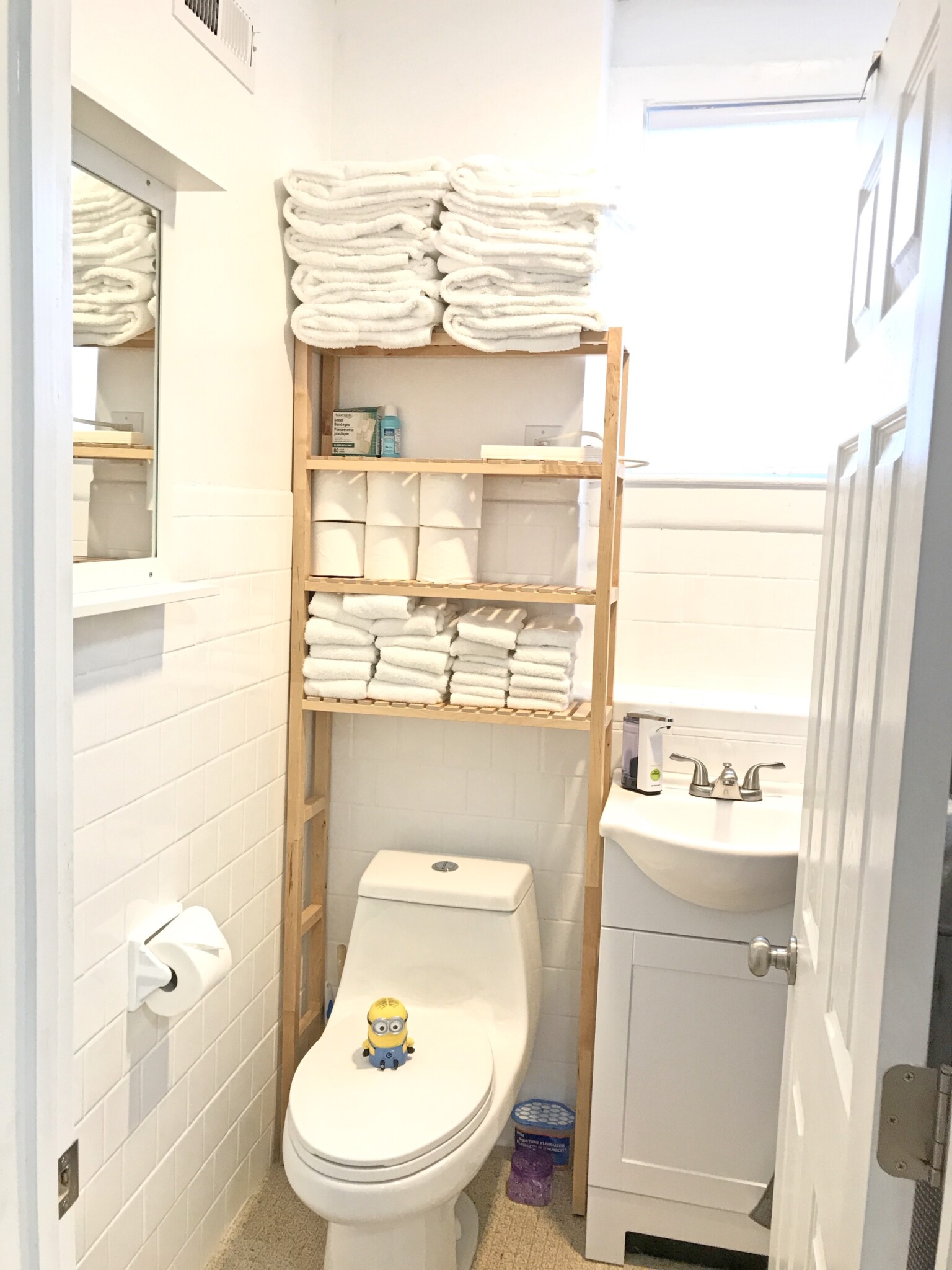 3 bed, 2 bath apartment for rent at 287 Dorchester St Unit 2, South Boston — photo 19 of 56
