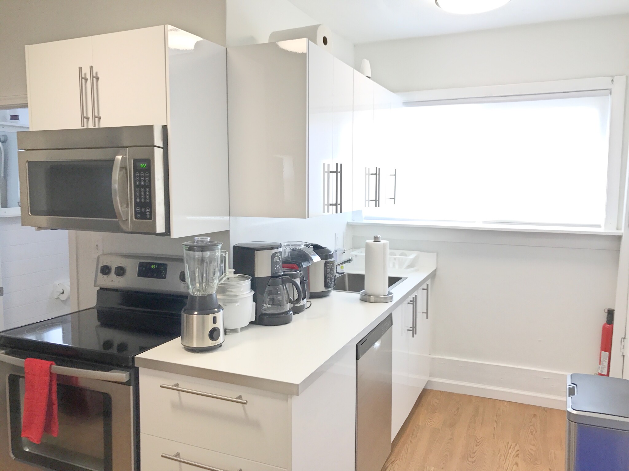 3 bed, 2 bath apartment for rent at 287 Dorchester St Unit 2, South Boston — photo 10 of 56