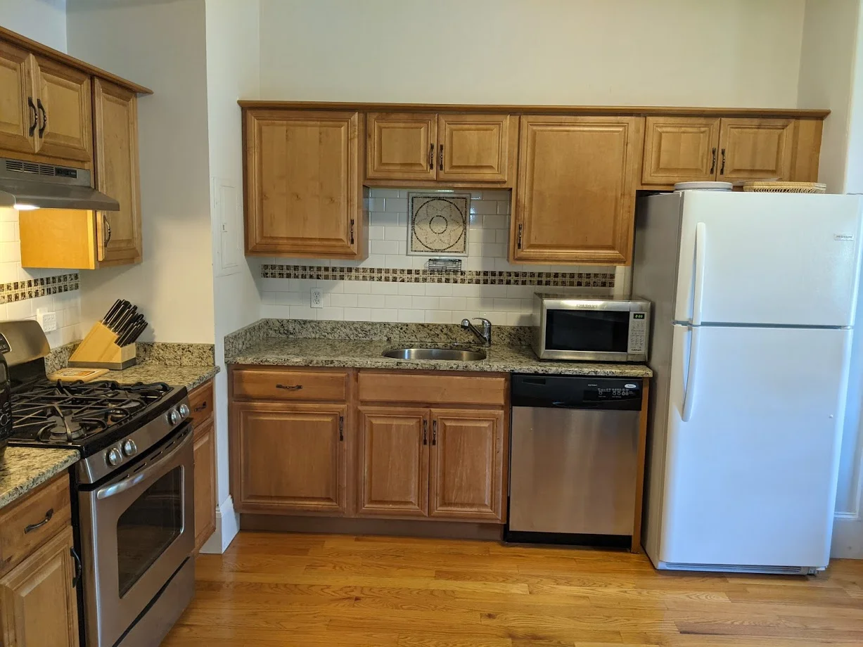 1 bed, 1 bath apartment for rent at 287 Elliot St Unit 11, Newton Upper Falls — photo 6 of 8
