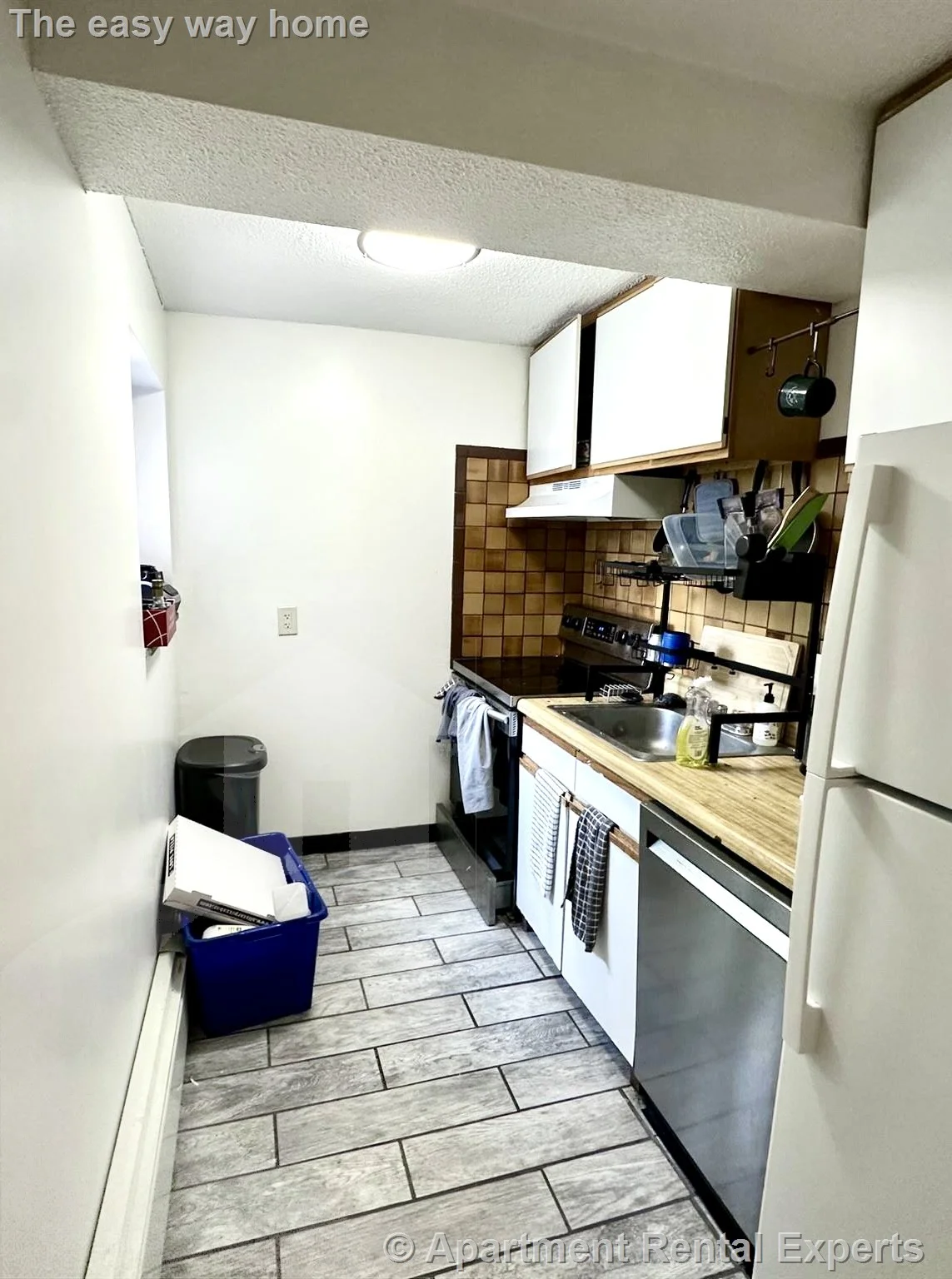3 bed, 2 bath apartment for rent at 287 Harvard St Unit 43, Central Square — photo 2 of 13