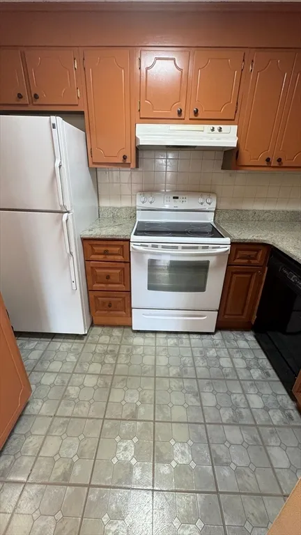 1 bed, 1 bath apartment for rent at 287 Harvard St Unit 71, Mid Cambridge — photo 3 of 12