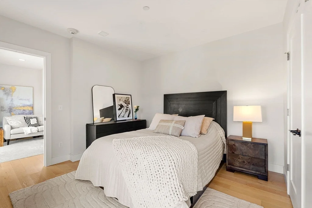 2 bed, 2 bath apartment for rent at 287 Maverick St Unit 201, East Boston — photo 6 of 17