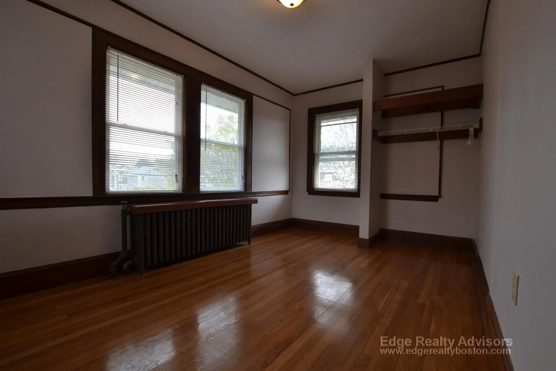 4 bed, 2 bath apartment for rent at 287 North Harvard St Unit 1, Allston — photo 13 of 13